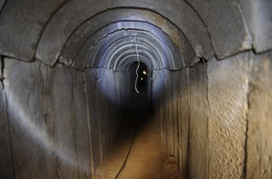 gaza-tunnel-palestinians-afp