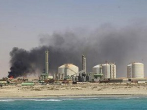 Libyan_oil_refinery_400x300