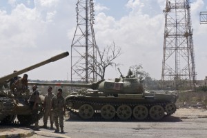 Libyan forces preparing preparing tanks to target IS snipers on one Sirte fronline 2